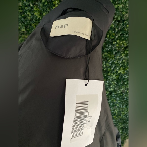 NAP Loungewear Boxy Soft Puffer Jacket - Picture 6 of 6